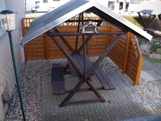 Permalink to Überdachte Gartenbank Merzen Kaufen Holz Rustikale