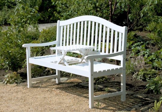 Permalink to Weisse Gartenbank
